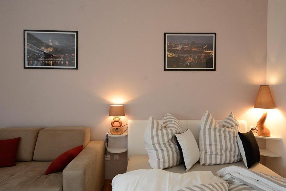 Politika Appartement Belgrado Buitenkant foto
